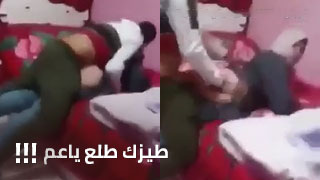 مراهقة مصرية محجبة تناك على ويطب عليهم صديقهم – سكس مصري
