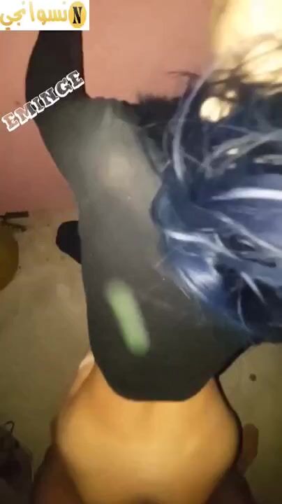 زانق صاحبته على الحيطة وفاشخها نيك جامد من ورا سكس مصري