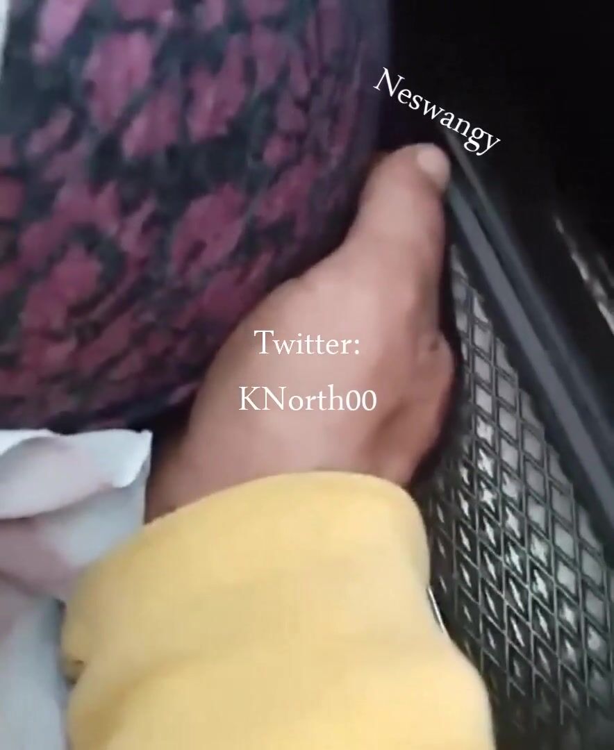متحرش هايج يبعبص طيز ميلف كبيرة في المواصلات سكس مصري xnxx