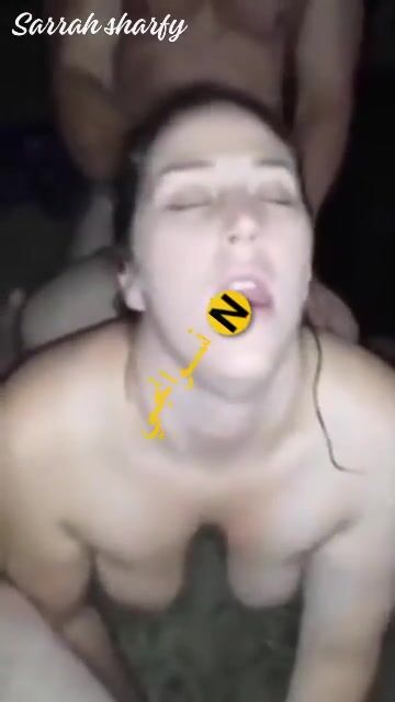 يمسكها من شعرها ويرزع في طيزها يفشخها نيك سكس عربي xnxx